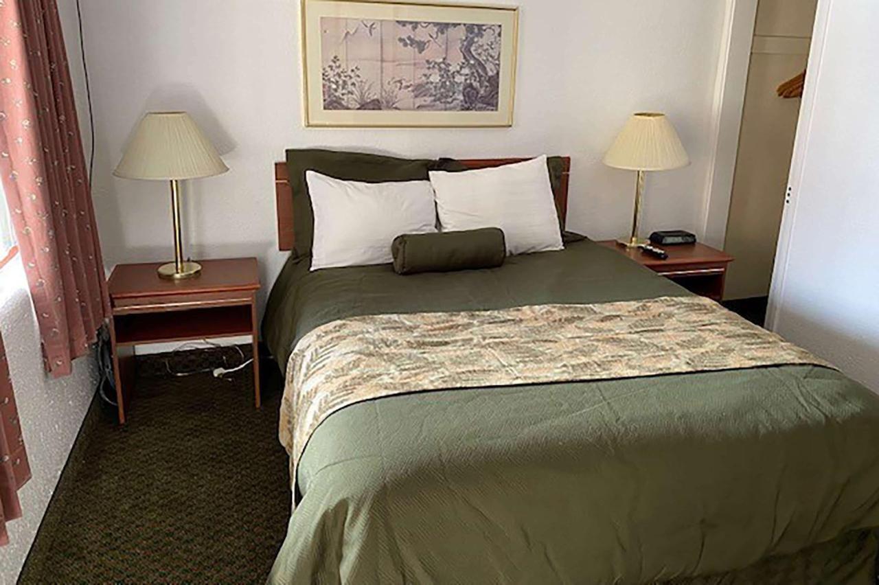 Travelodge By Wyndham The Dalles Eksteriør billede